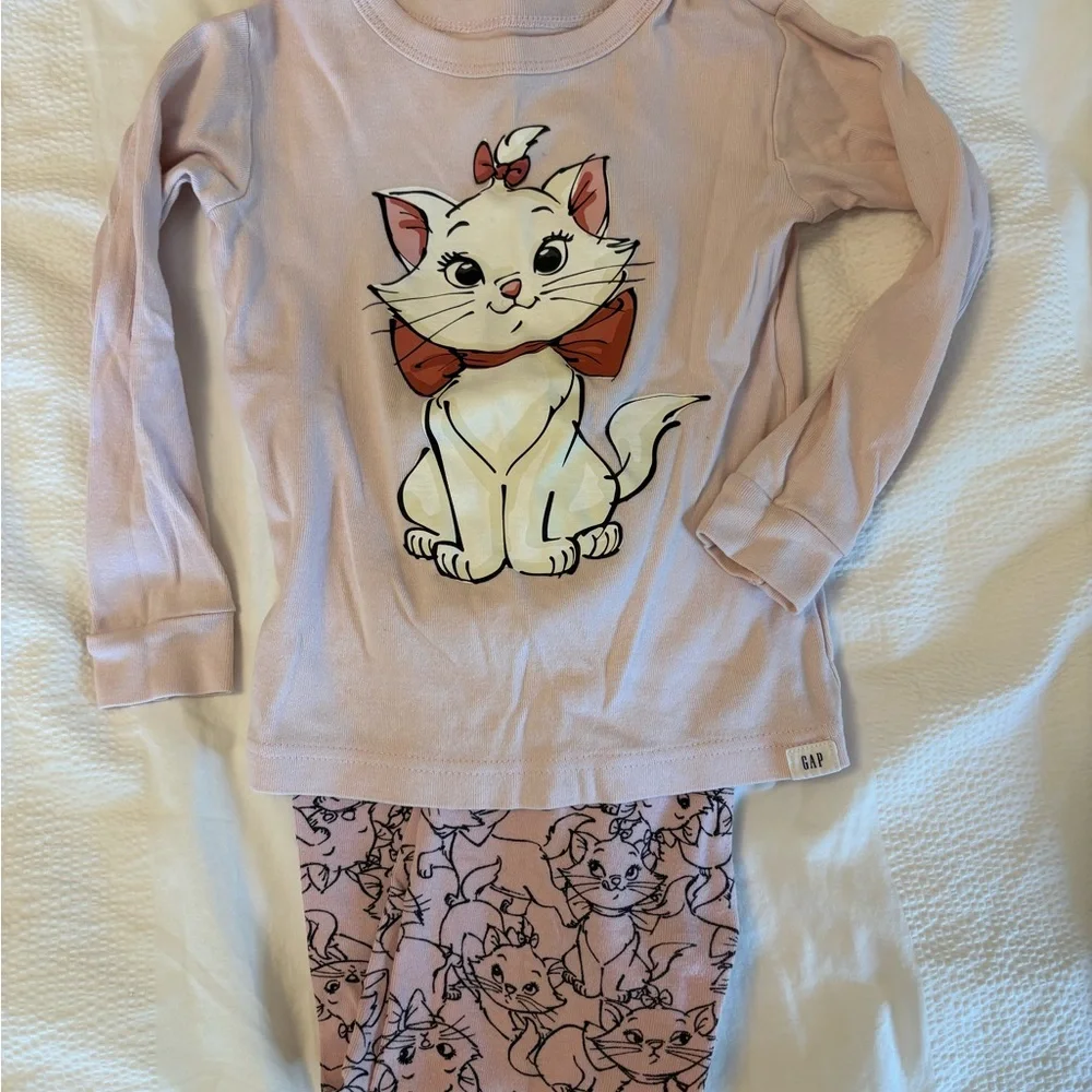 GAP Kids Light Pink Marie Cat Pajama Set
